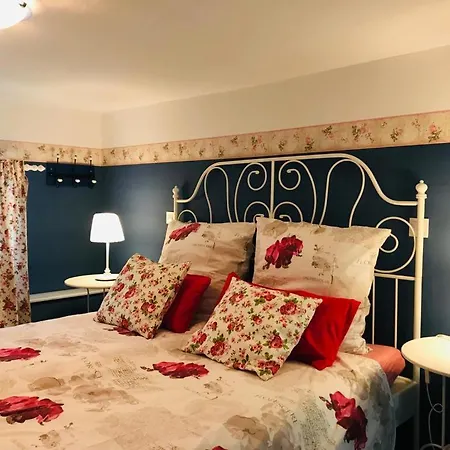 펜션 Chrysa's 필로스